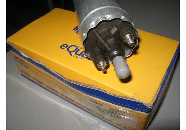 Електро-бензонасос погружний 3Bar, 155l / h Renault, Peugeot, Citroen, 7700722393, 7700855358, 145059, 547166, 91538806